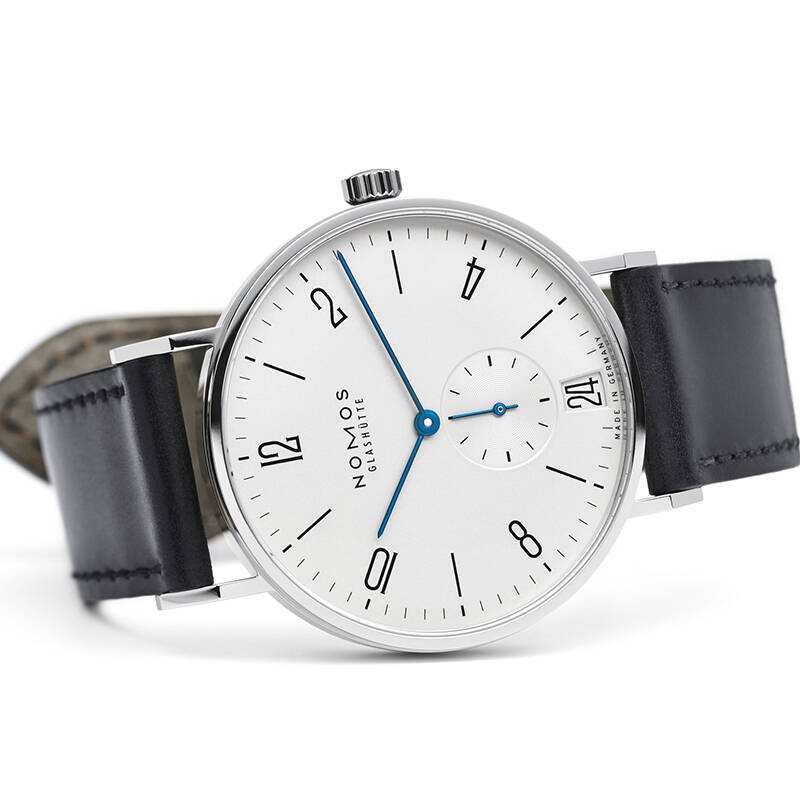 NOMOS表盘划痕怎么修复